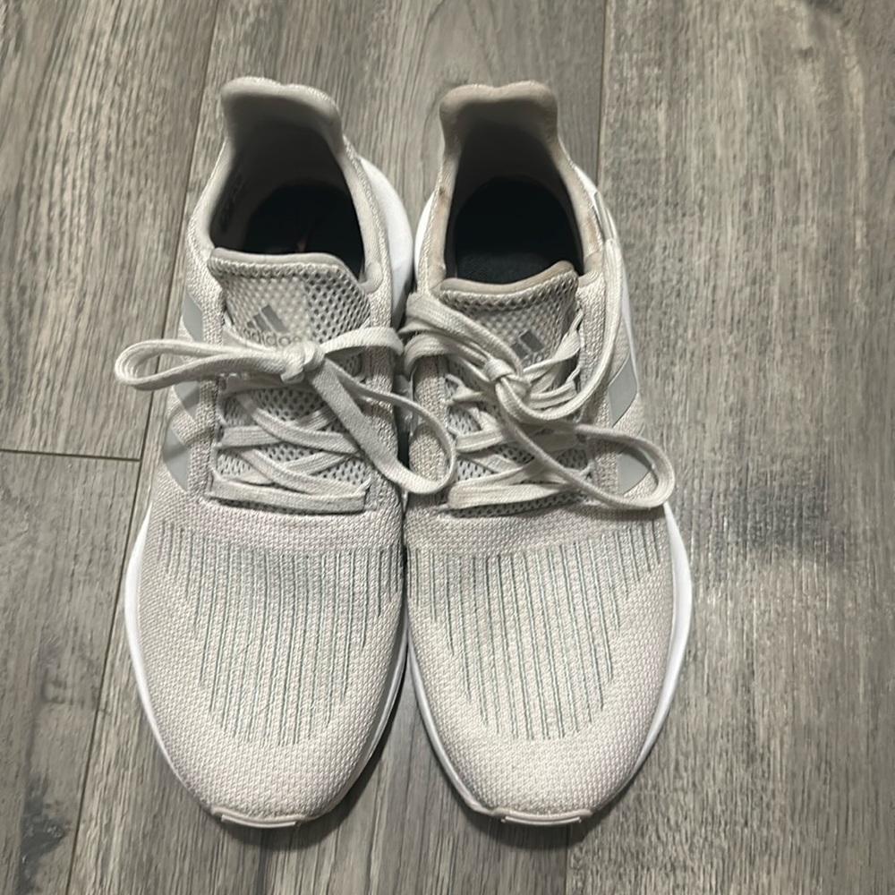 Adidas tennis shoes